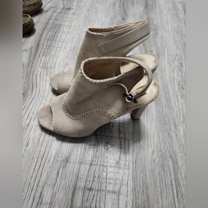 Via Spiga suede sling back peep toe heels